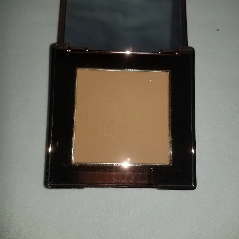 Luna Magic - Soft Perfection Foundation Powder - Tan